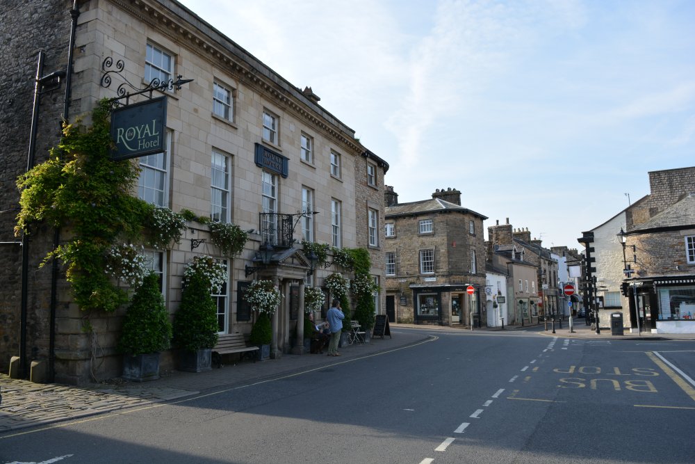 Kirkby Lonsdale Mill Brow Market Square Main Street Salt Pie Lane Horse Kirkby Lonsdale Mill Brow Market Square Main Street Salt Pie Lane Horse
