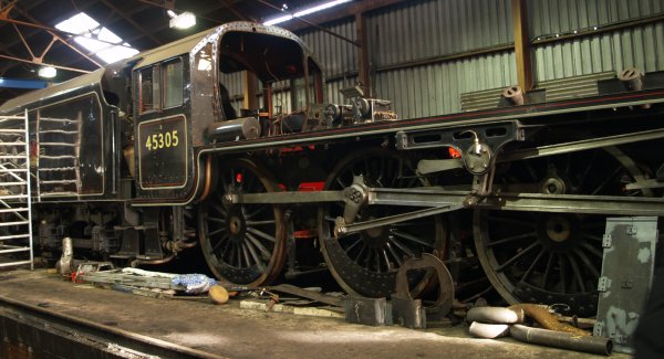 45305 Steam Locomotive Stanier Black Five Class 5MT 4-6-0 images photos ...