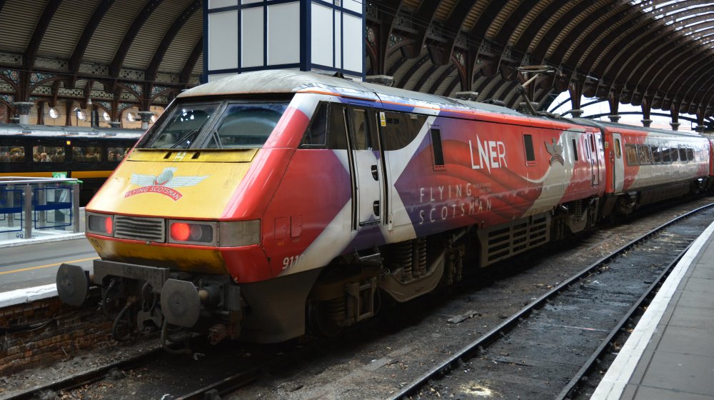 Electra Class 91 Electric locomotive Intercity 225